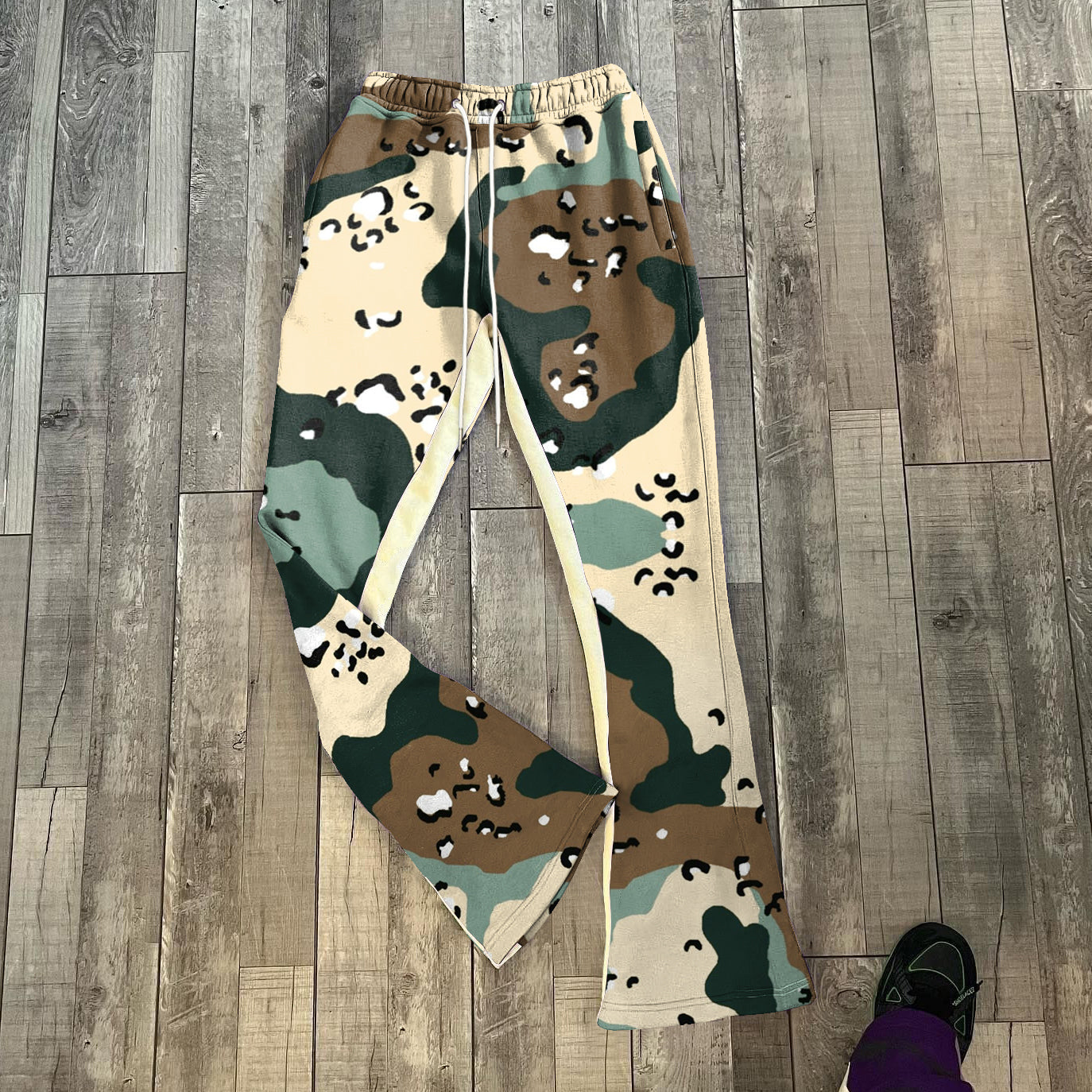 Fashion personality retro print casual flared trousers