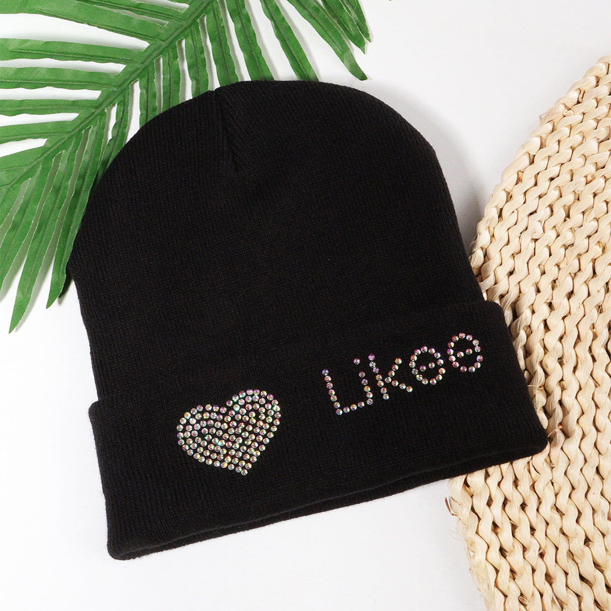 Trendy retro dotted knitted beanie