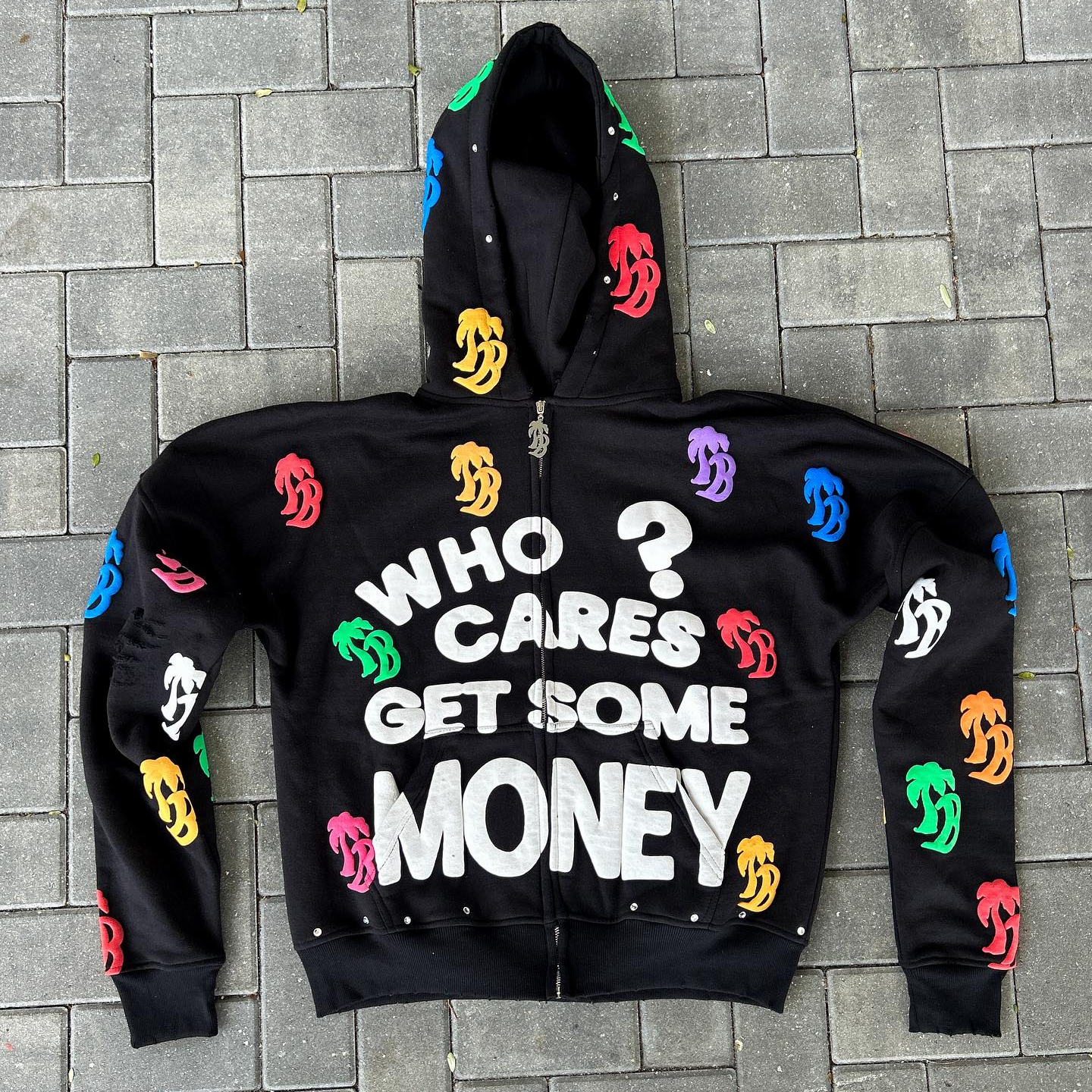 Personalized lettering print zip-up hoodie