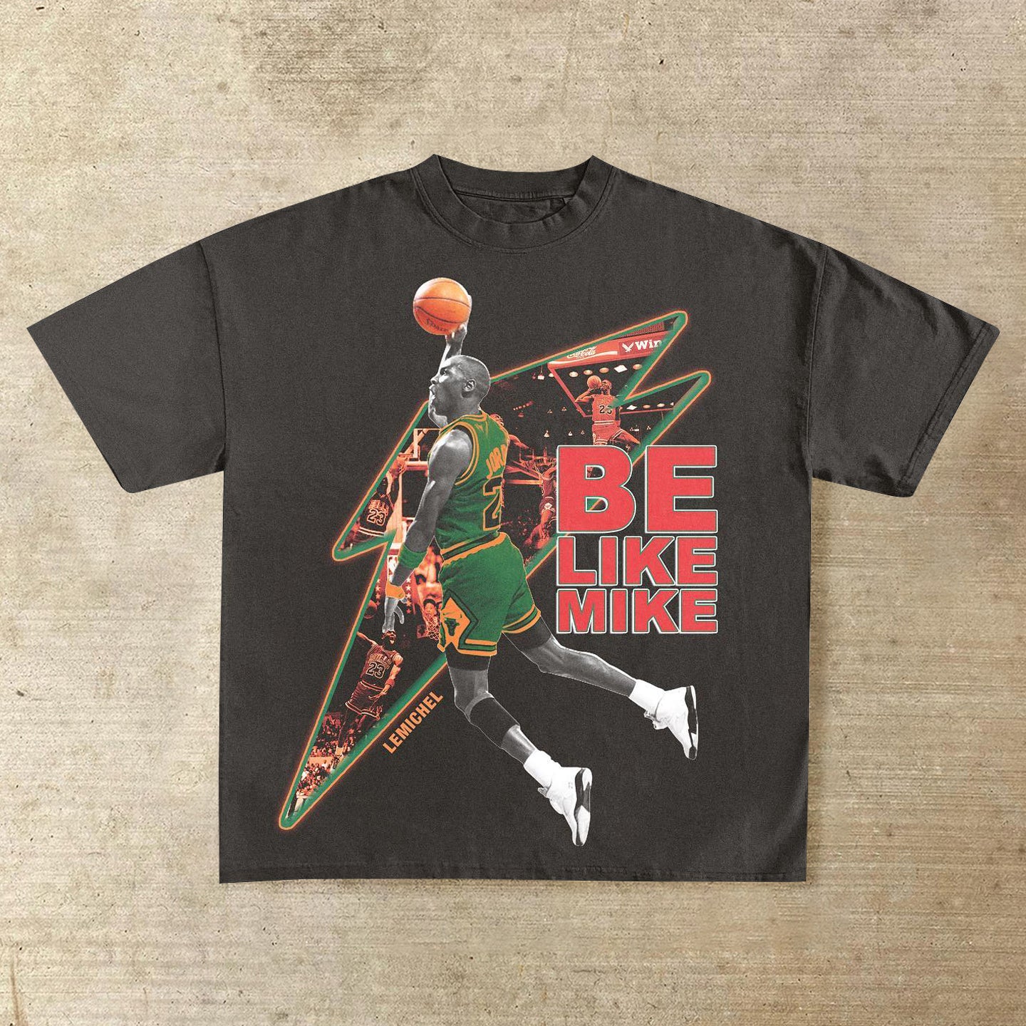 Fashionable basketball character print T-shirt