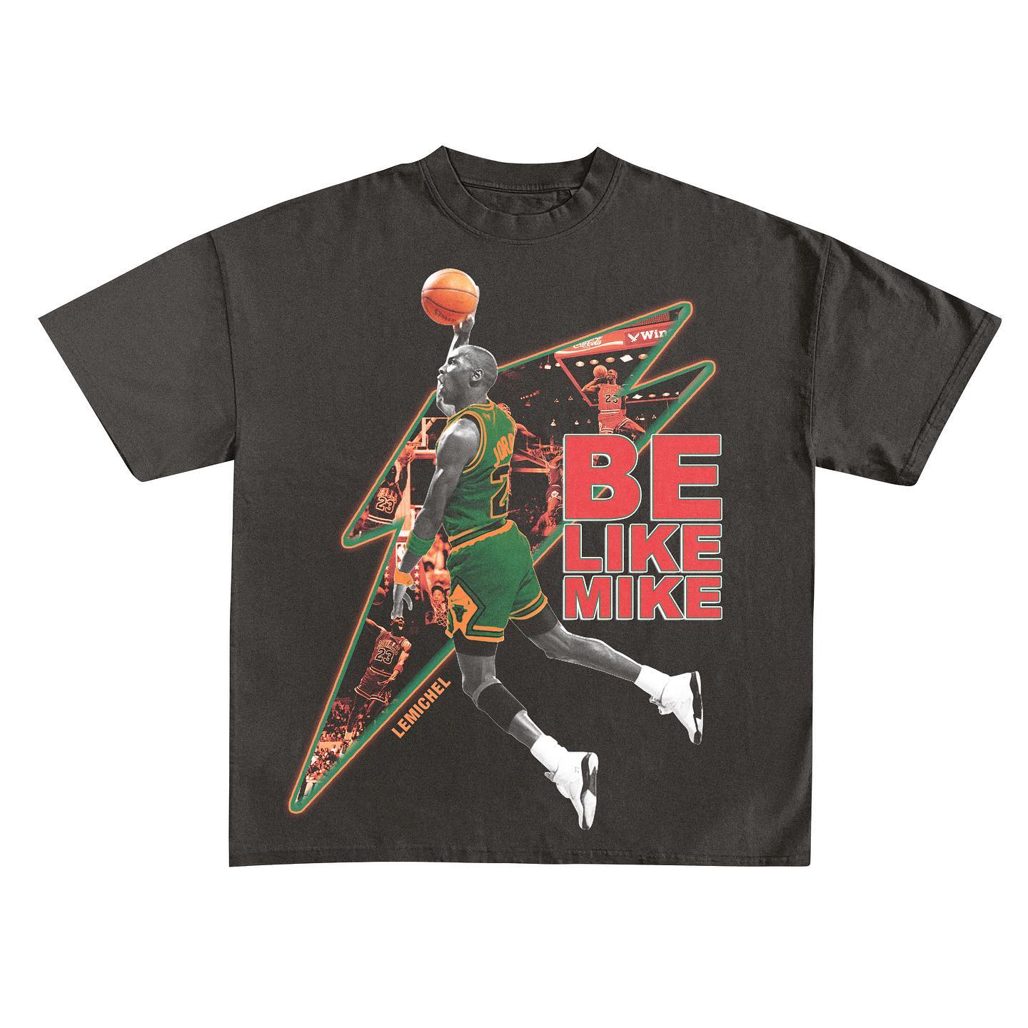 Fashionable basketball character print T-shirt