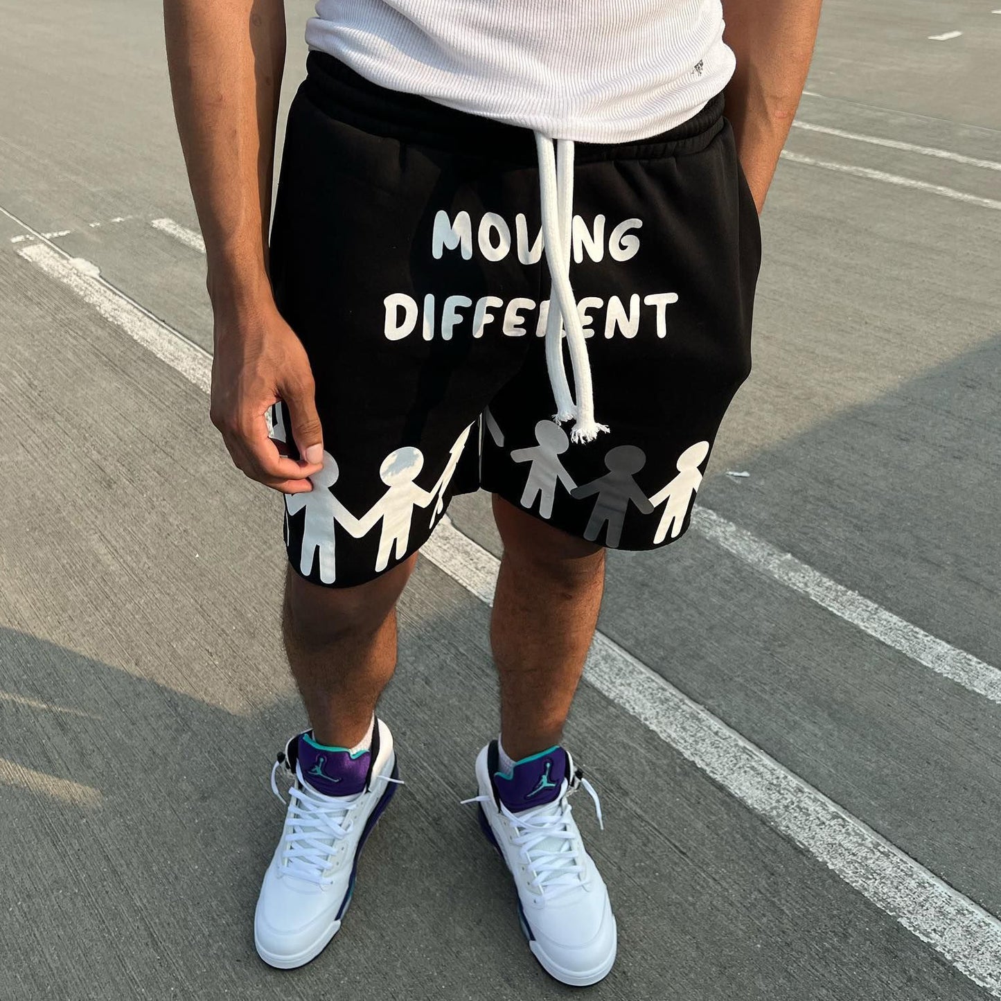 Moving Different Print Drawstring Pocket Shorts