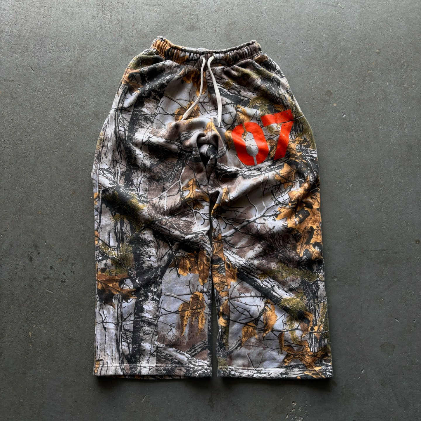 Vintage camouflage 07 print trousers