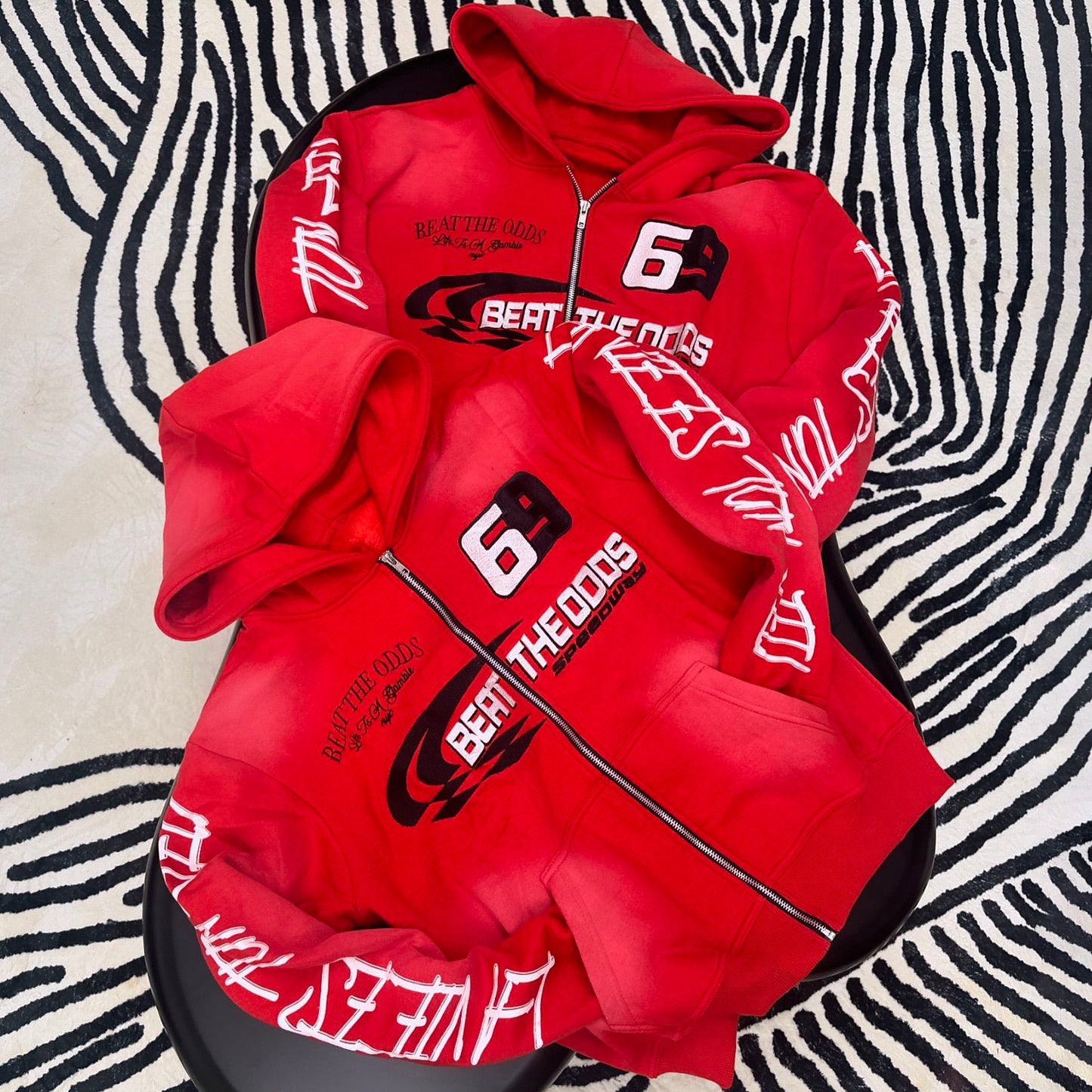 Beat The Odds Print Long Sleeve Zipper Hoodies