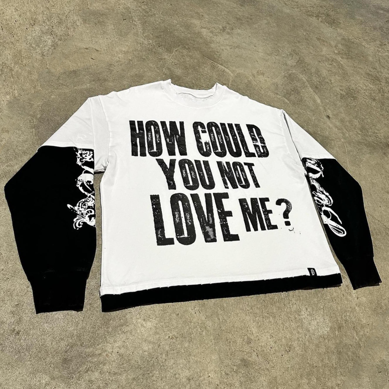 How Could You Not Love Me Print Long Sleeve False Two T-Shirt