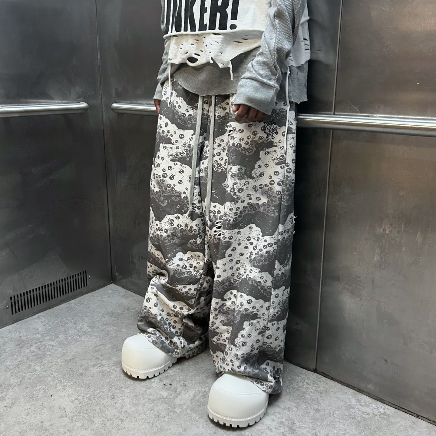 Camouflage casual wide-leg pants