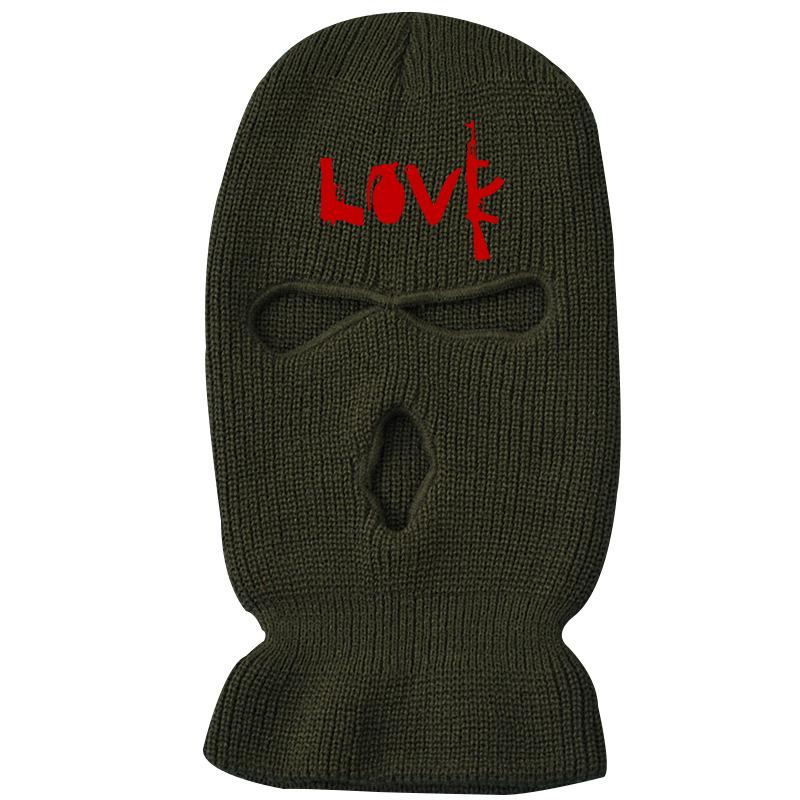 Casual street three-hole ski hat comes