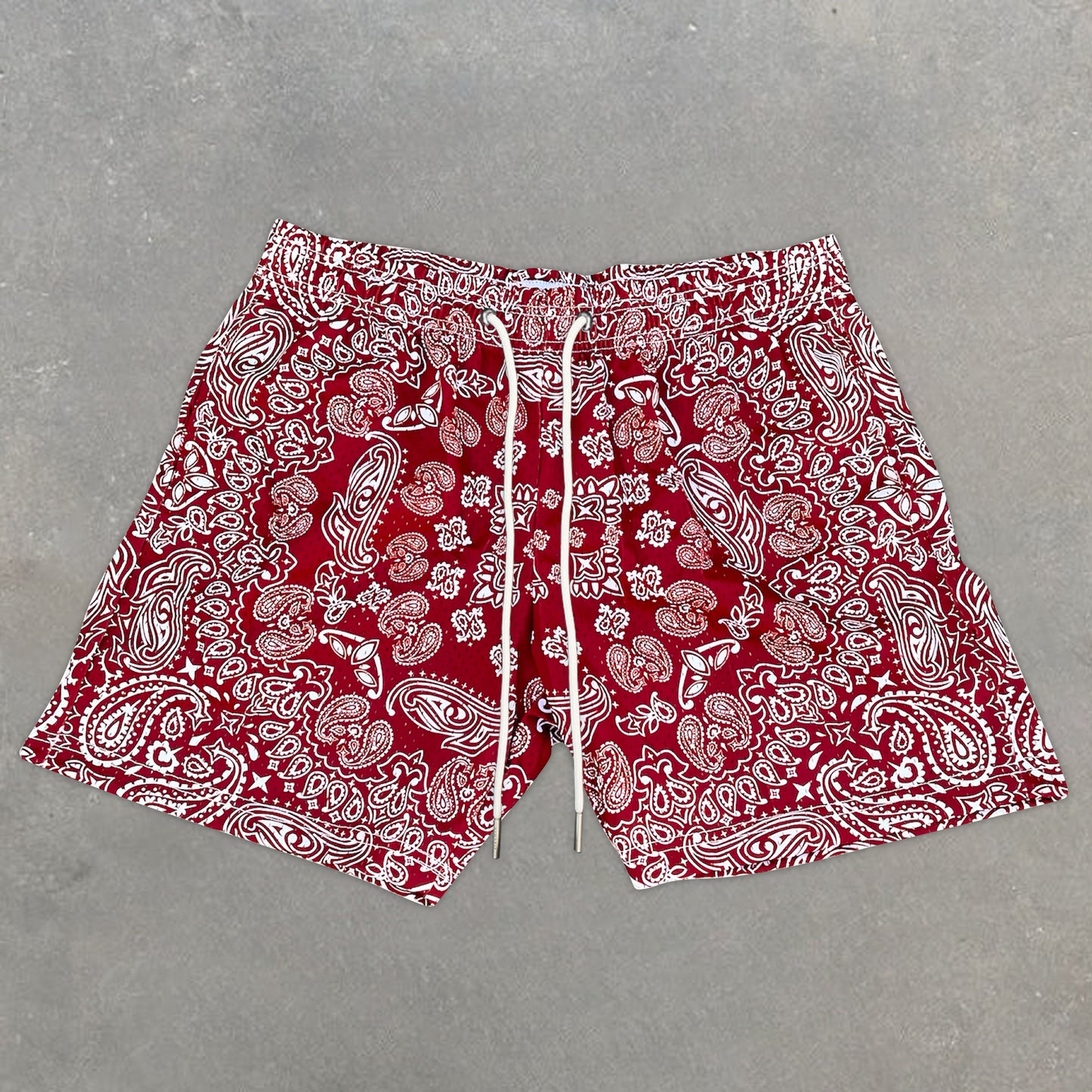 Relaxed statement paisley print stretch shorts