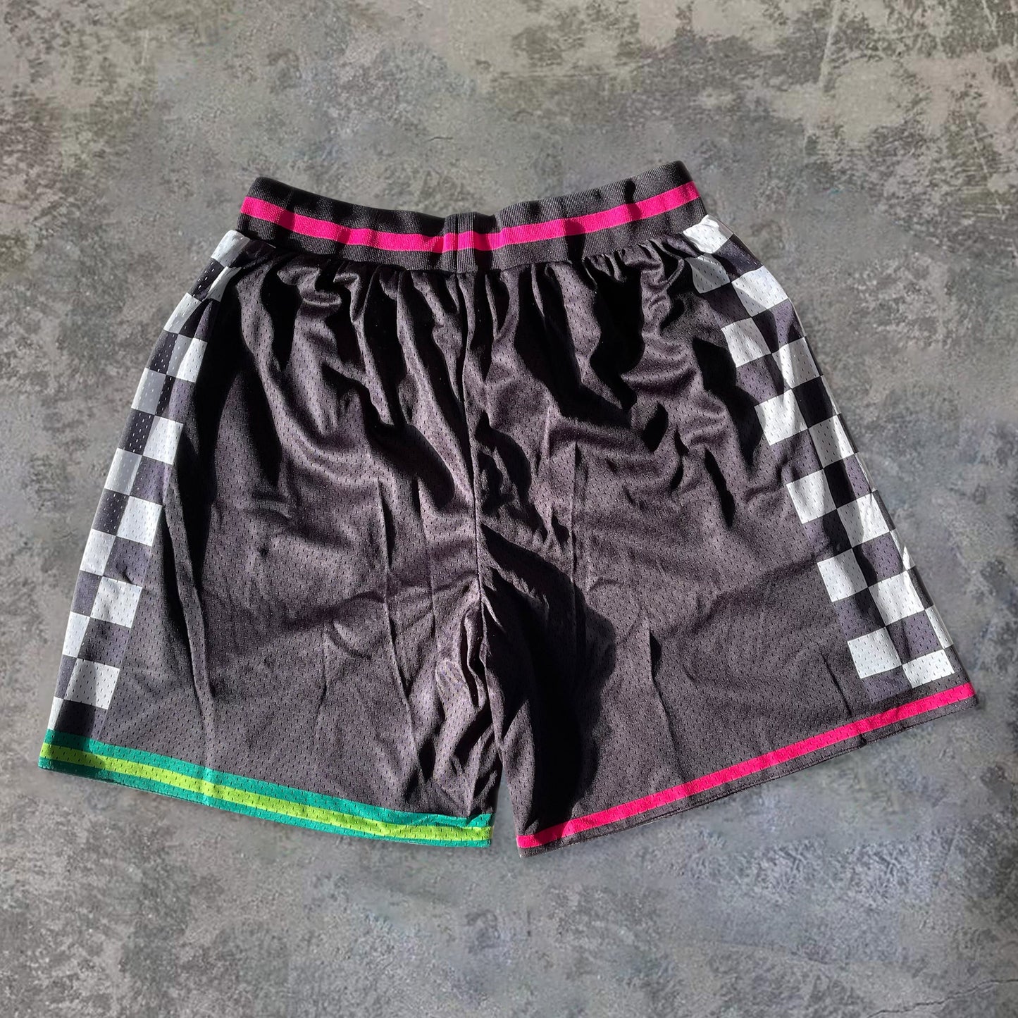 Spoof fashion sports street basketball shorts